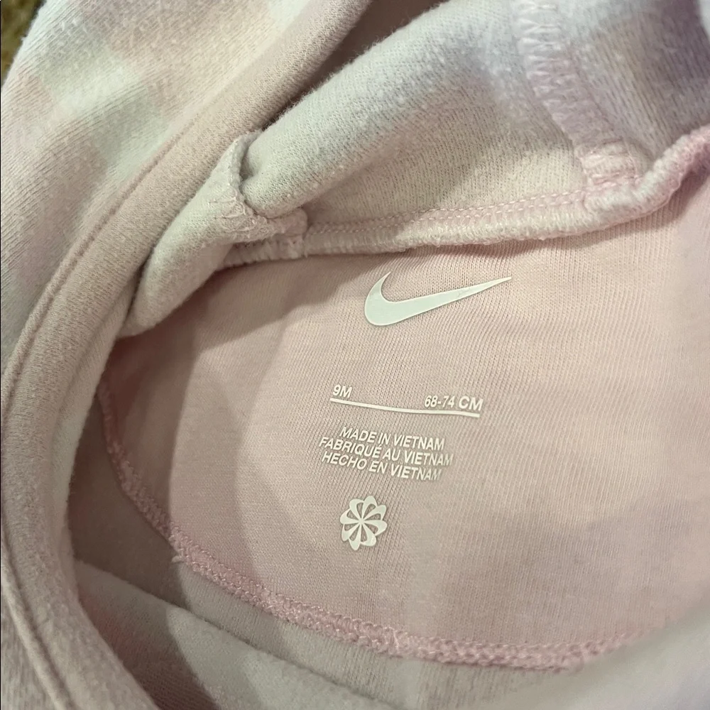 Nike Light Pink Sweatsuit, Size 9 Months